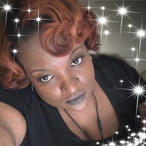 Meet your Posher, Janel